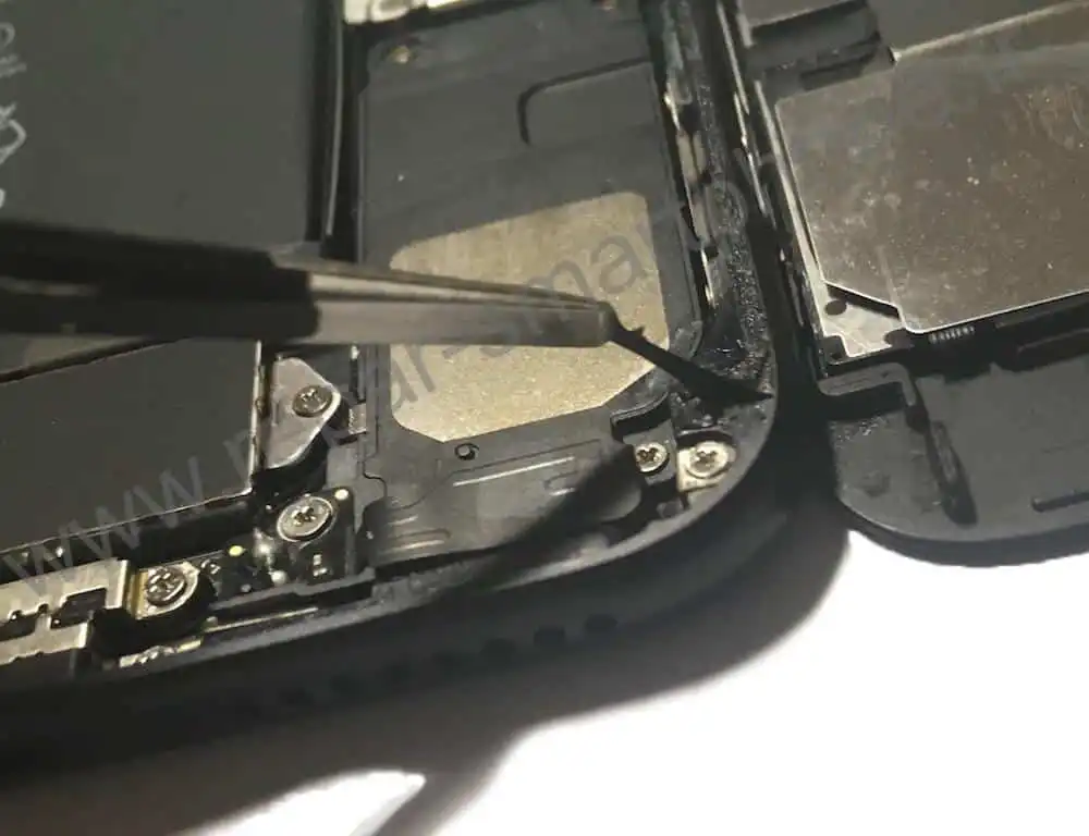 Sticker enlever etancheite iphone 6s, 7, 8