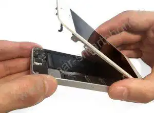 Ouverture de l'ecran de l'iPhone etape 4-2 Ouverture de l'ecran de l'iPhone etape 4-2